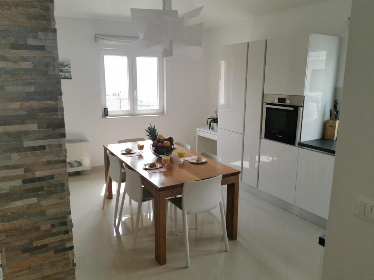 Apartments Dvor - Ap1, Ap2, Ap3 Башка-Вода Екстер'єр фото