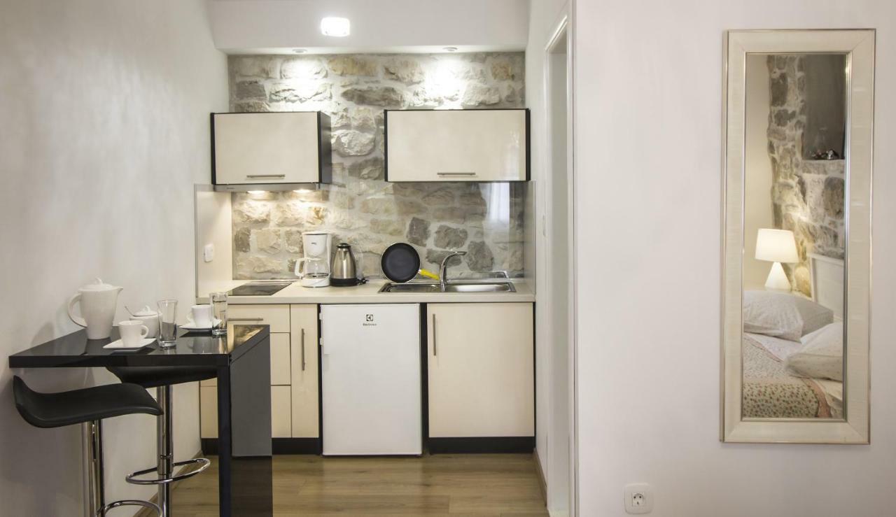Apartments Dvor - Ap1, Ap2, Ap3 Башка-Вода Екстер'єр фото