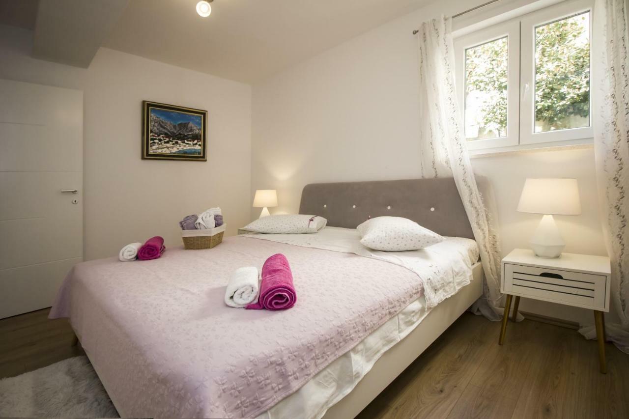 Apartments Dvor - Ap1, Ap2, Ap3 Башка-Вода Екстер'єр фото