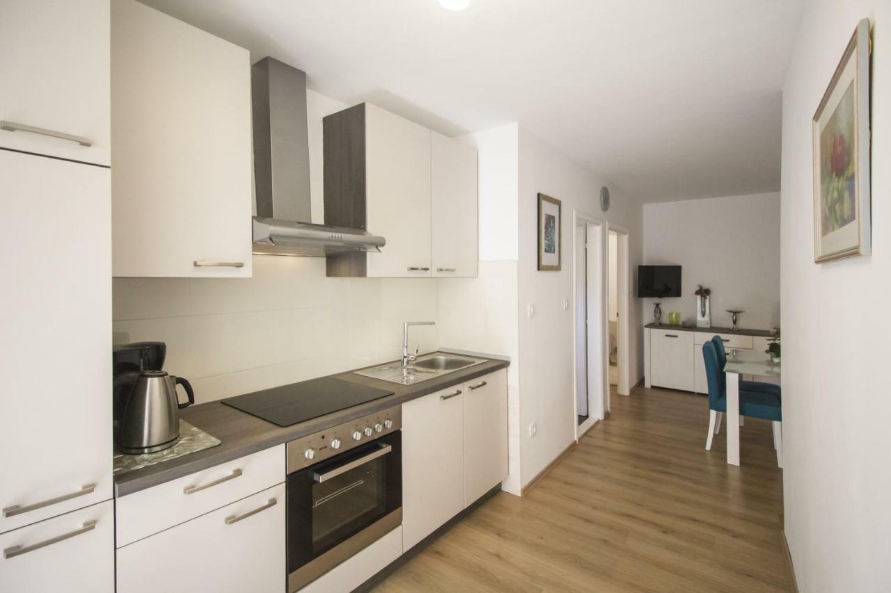 Apartments Dvor - Ap1, Ap2, Ap3 Башка-Вода Екстер'єр фото