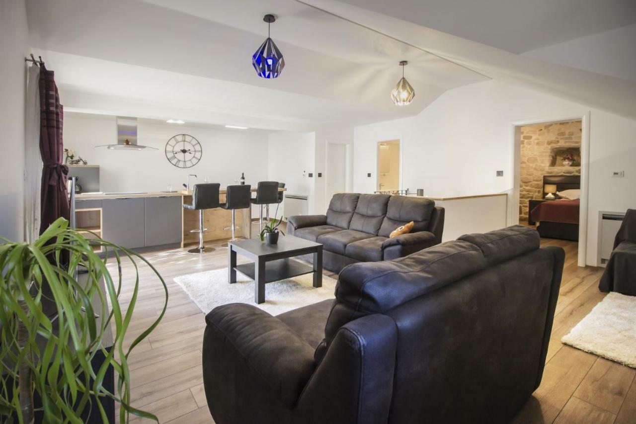 Apartments Dvor - Ap1, Ap2, Ap3 Башка-Вода Екстер'єр фото